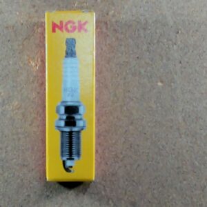 NGK 7022 BPR6HS Spark Plug